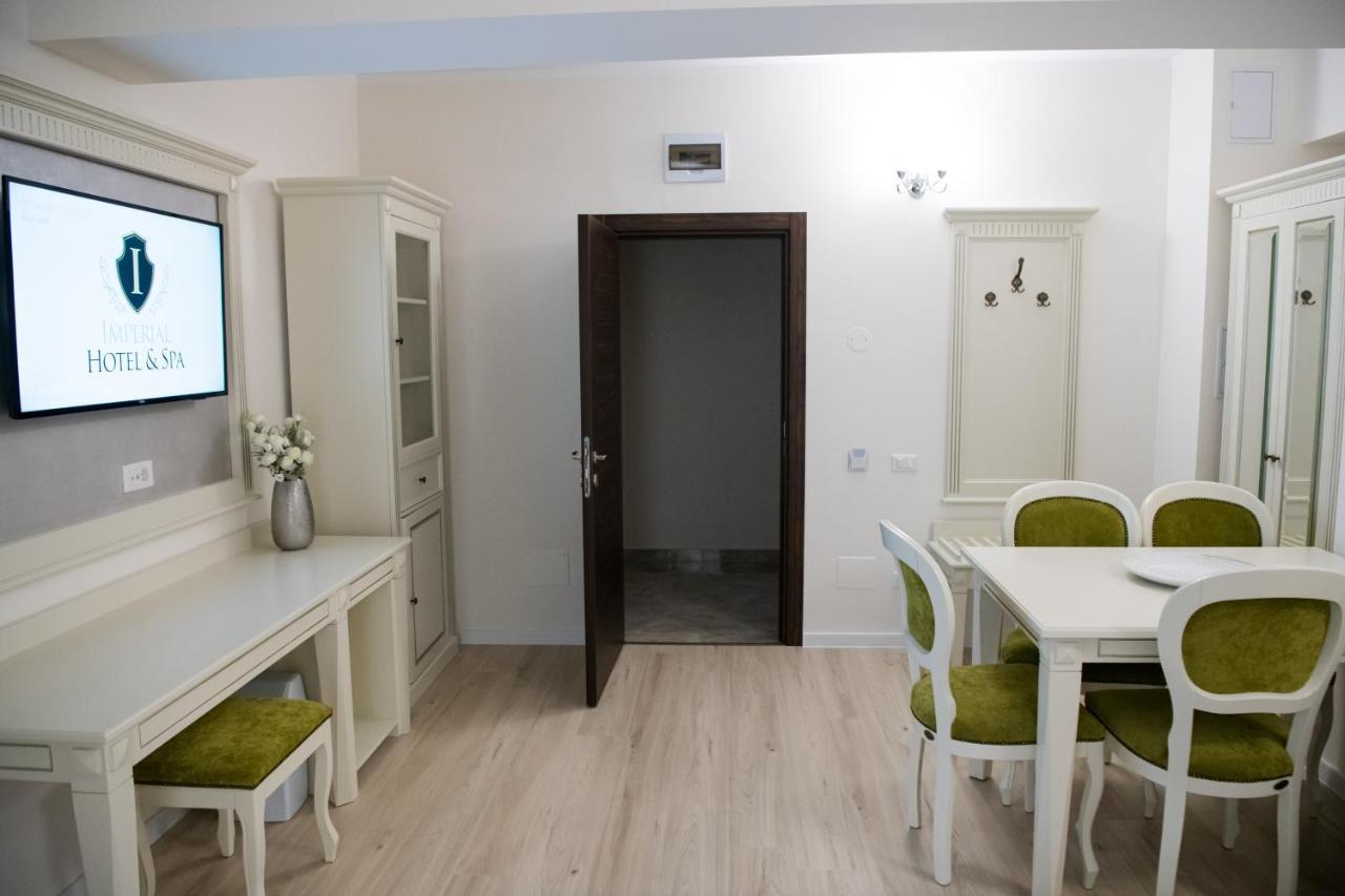 Imperial Hotel&Spa - Băile Olăneşti エクステリア 写真