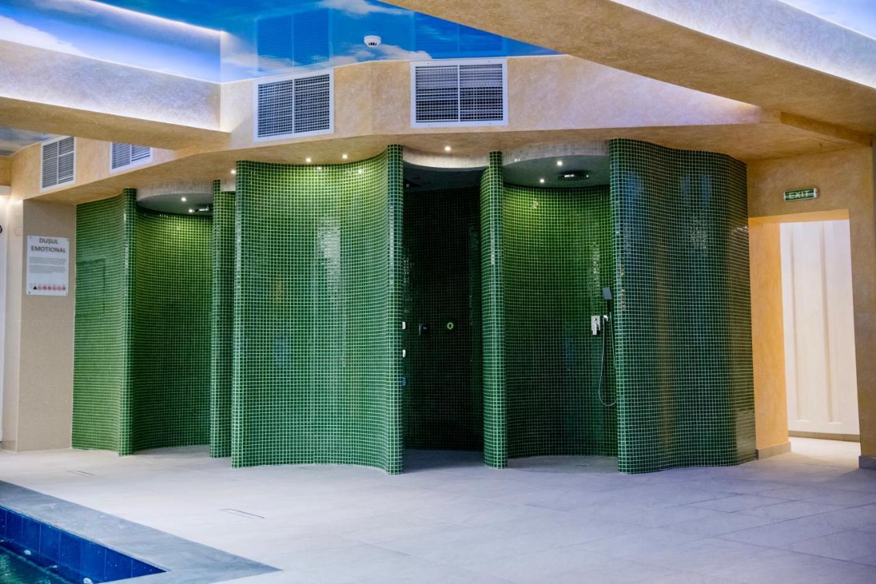 Imperial Hotel&Spa - Băile Olăneşti エクステリア 写真