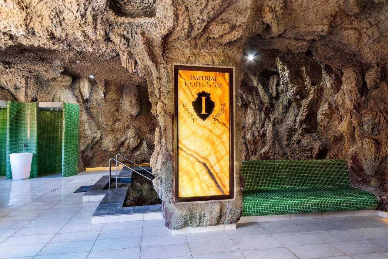 Imperial Hotel&Spa - Băile Olăneşti エクステリア 写真