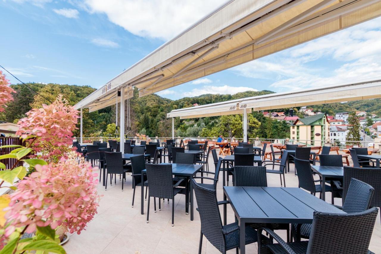 Imperial Hotel&Spa - Băile Olăneşti エクステリア 写真